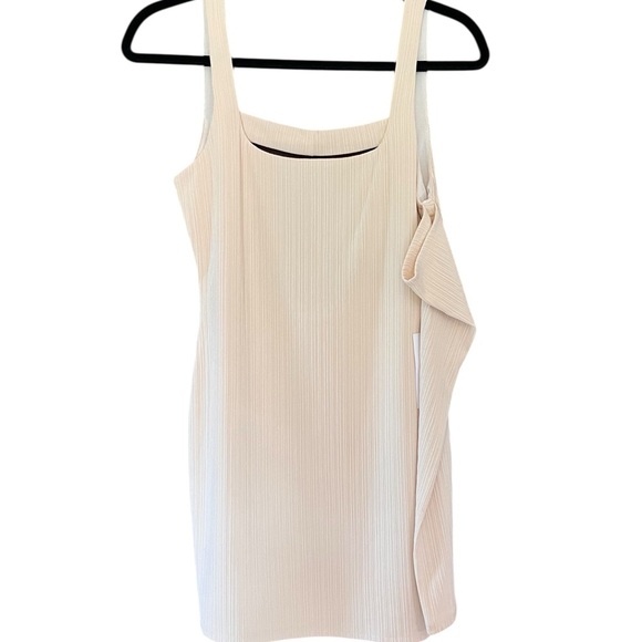 NWT Revolve Not Yours‎ to Keep Cream Bodycon Mini Dress - Size Small - Picture 2 of 6
